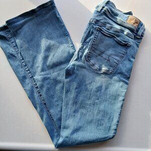 Women's American Eagle Jeans Size 6L